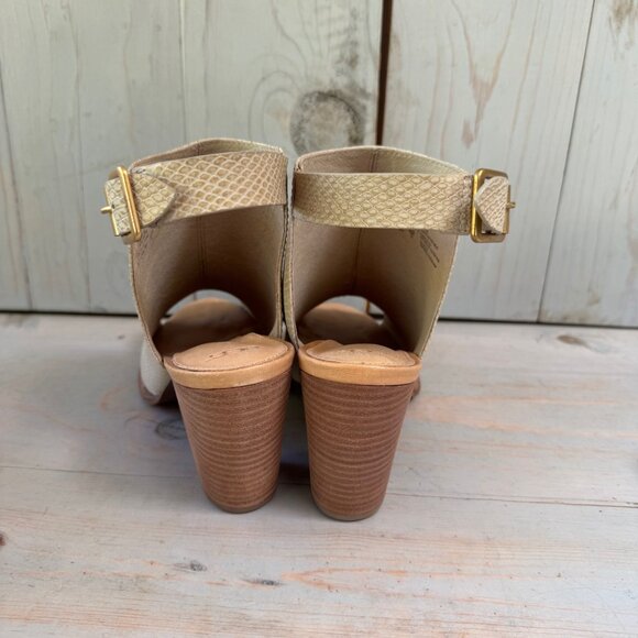 UGG AUDREY EXOTIC EMBOSSED LEATHER PEEP TOE SHOES - Picture 6 of 7